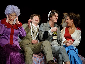 Красотка и семья